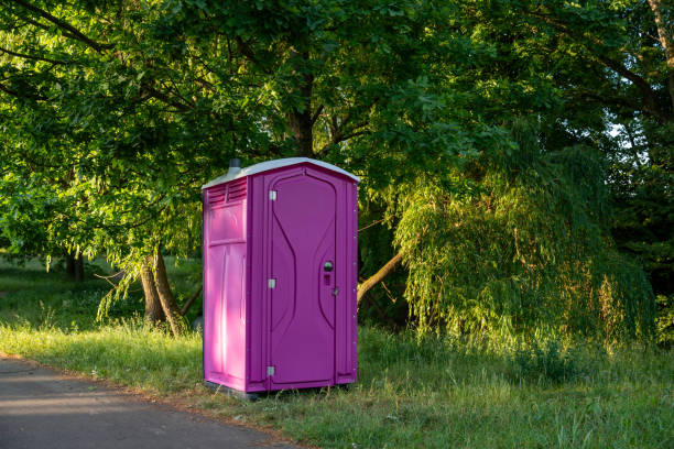 Best Best portable toilet rental  in Essexville, MI